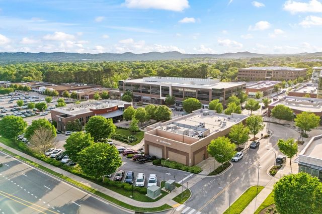 937 Travelers Ct, Nashville, TN 37220