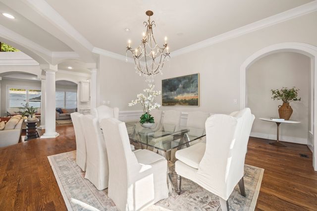 937 Travelers Ct, Nashville, TN 37220