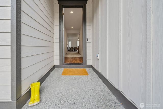 13404 Edmunds Parkway E, Bonney Lake, WA 98391