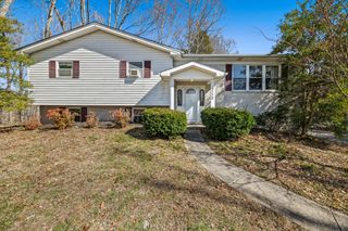 2229 Sharon Ave, Cookeville, TN 38501