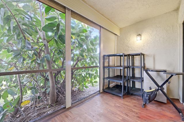 1981 W Woolbright Road E101, Boynton Beach, FL 33426