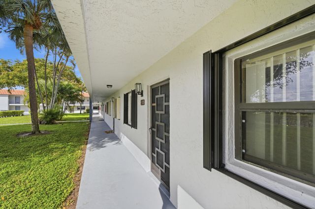 1981 W Woolbright Road E101, Boynton Beach, FL 33426