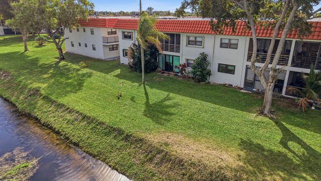 1981 W Woolbright Road E101, Boynton Beach, FL 33426