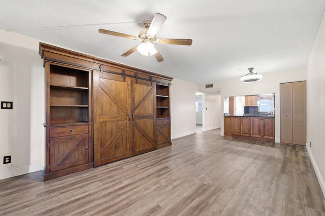 1981 W Woolbright Road E101, Boynton Beach, FL 33426