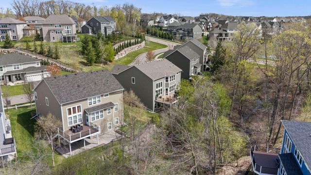 16725 56th Avenue N, Plymouth, MN 55446