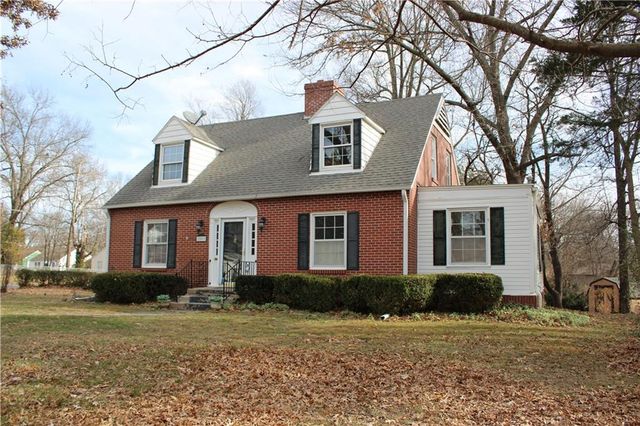 2003 S Elm Street, Pittsburg, KS 66762