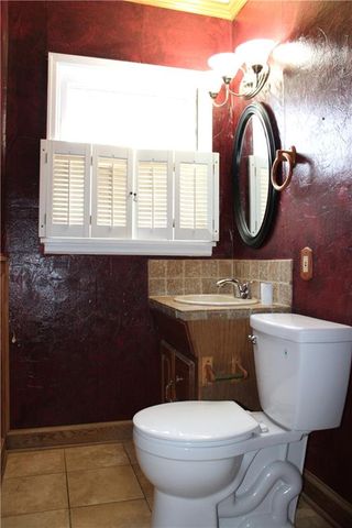 2003 S Elm Street, Pittsburg, KS 66762