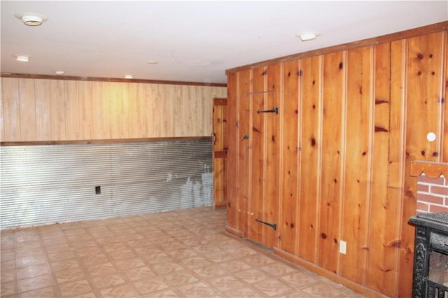 2003 S Elm Street, Pittsburg, KS 66762