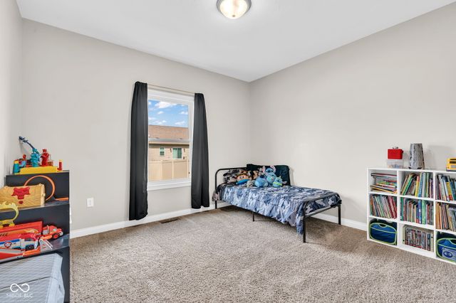 2570 Coneflower Court, Columbus, IN 47201