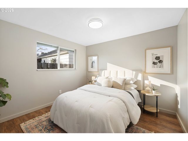 5520 Se REEDWAY St, Portland, OR 97206