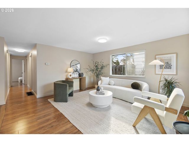 5520 Se REEDWAY St, Portland, OR 97206