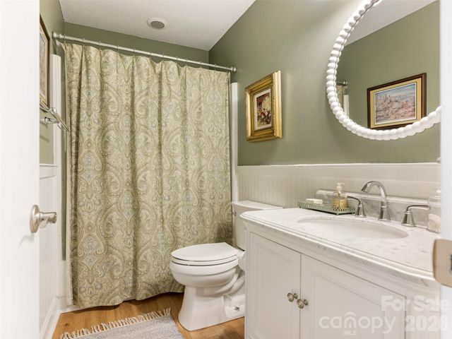 9201 Hanworth Trace Drive, Charlotte, NC 28277