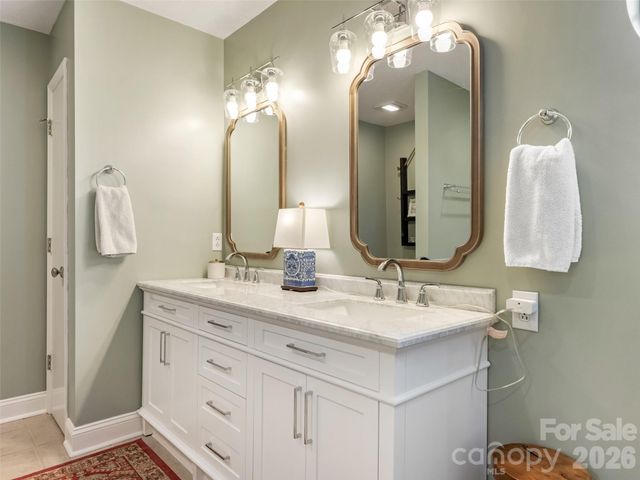 9201 Hanworth Trace Drive, Charlotte, NC 28277