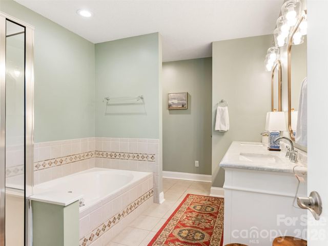 9201 Hanworth Trace Drive, Charlotte, NC 28277