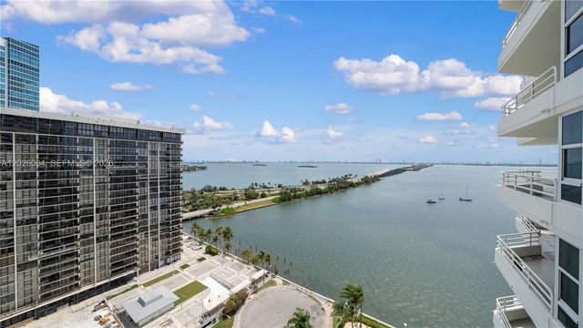 555 NE 34th St 1402, Miami, FL 33137