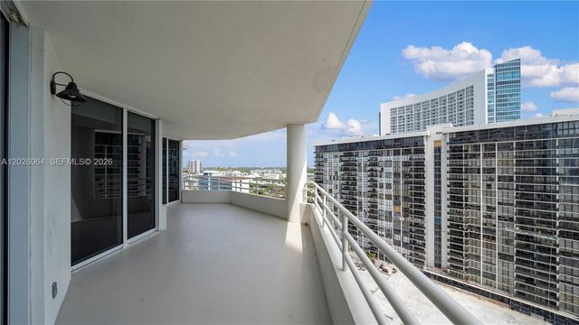 555 NE 34th St 1402, Miami, FL 33137
