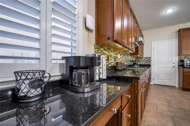 7520 Fontera Court, Las Vegas, NV 89139