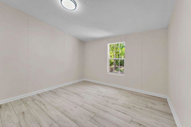 360 Hawk Hill, Clifton, SC 29324