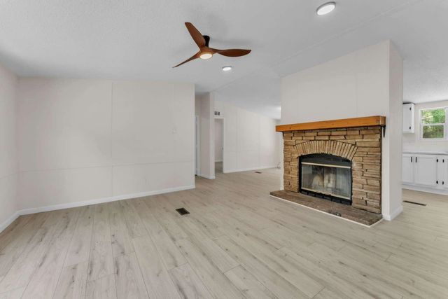 360 Hawk Hill, Clifton, SC 29324