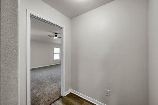 18894 Maverick Ranch Road W, Magnolia, TX 77355