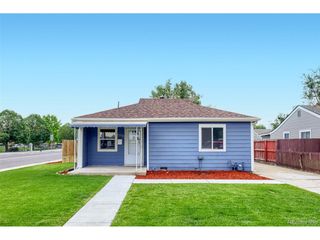 2388 Geneva St, Aurora, CO 80010