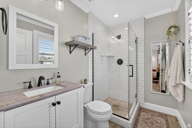 1624 E WOOD GLEN RD, Sandy, UT 84092