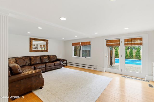 1319 Pennsylvania Avenue, Manasquan, NJ 08736
