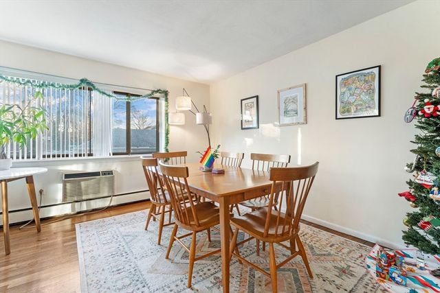 425 S Huntington 6, Boston, MA 02130