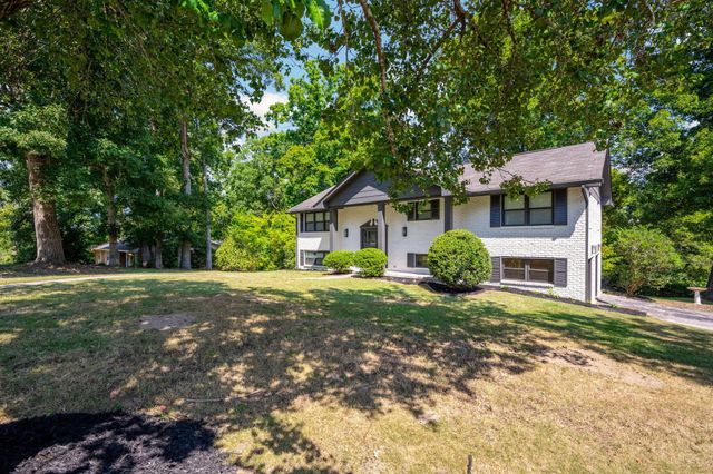 1011 Woodfinch Trail, Chattanooga, TN 37421