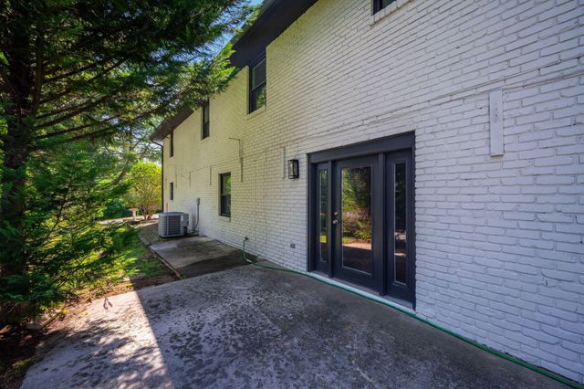 1011 Woodfinch Trail, Chattanooga, TN 37421
