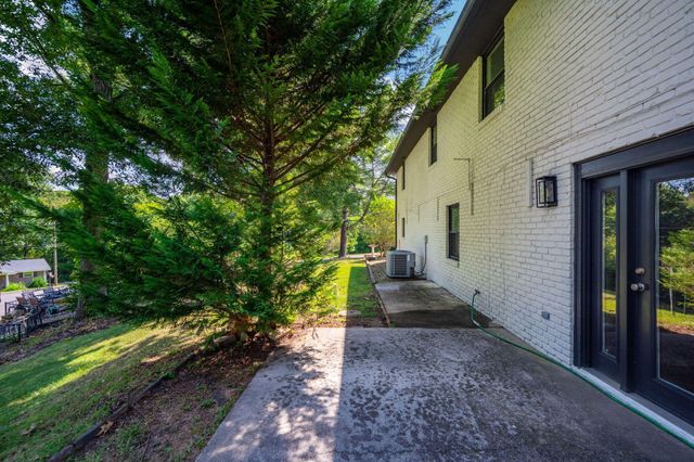 1011 Woodfinch Trail, Chattanooga, TN 37421