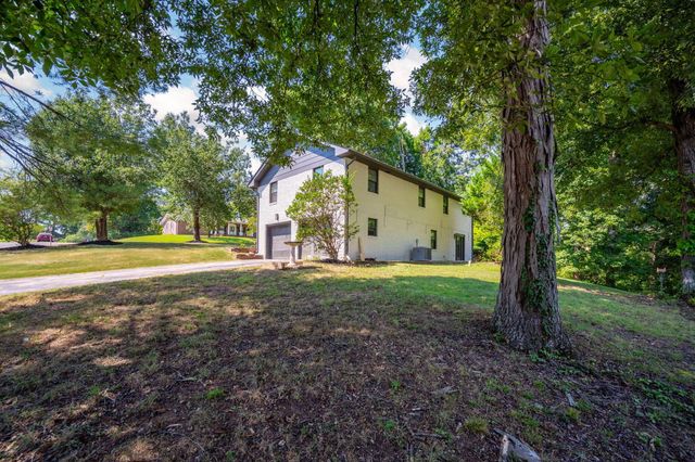 1011 Woodfinch Trail, Chattanooga, TN 37421