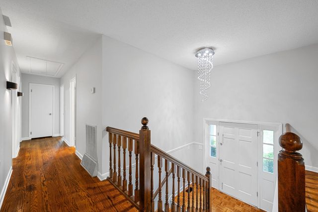 1011 Woodfinch Trail, Chattanooga, TN 37421