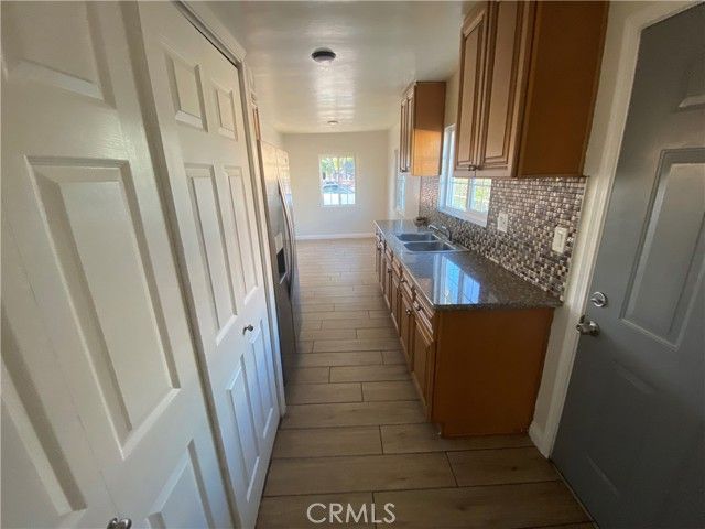 1206 W Mcfadden Avenue, Santa Ana, CA 92707