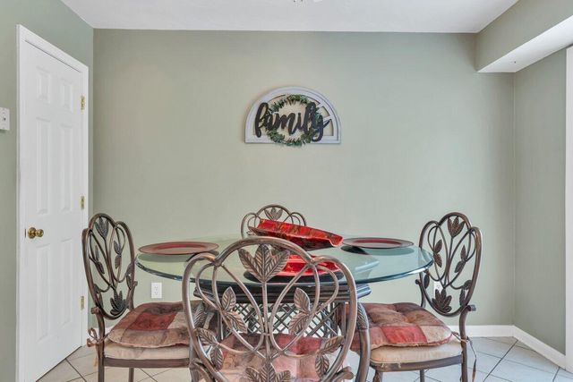 5158 Orchard Hill DR, Roanoke, VA 24019