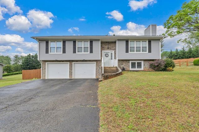 5158 Orchard Hill DR, Roanoke, VA 24019