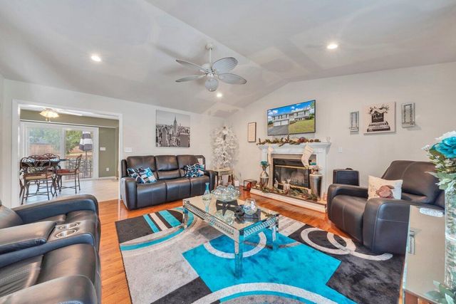 5158 Orchard Hill DR, Roanoke, VA 24019
