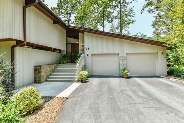 22 Blowing Fresh Drive, Salem, SC 29676