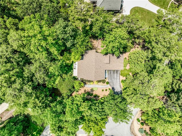 22 Blowing Fresh Drive, Salem, SC 29676