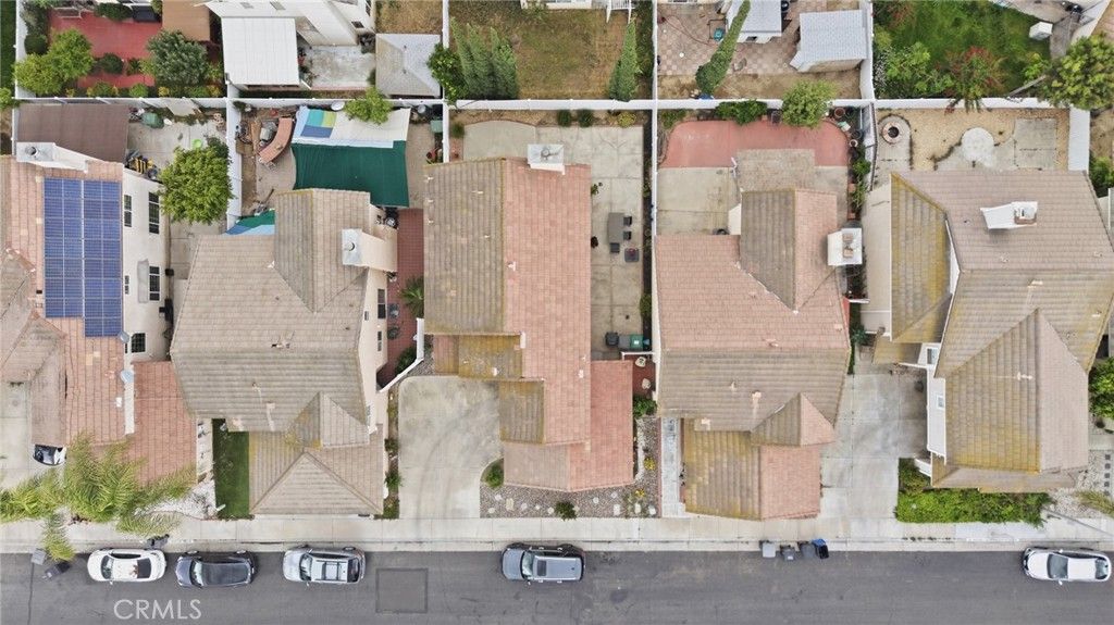 Image 2 of property listing at 875 Bramble, Corona, CA 92878