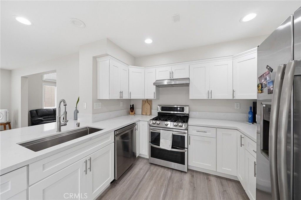 Image 38 of property listing at 875 Bramble, Corona, CA 92878