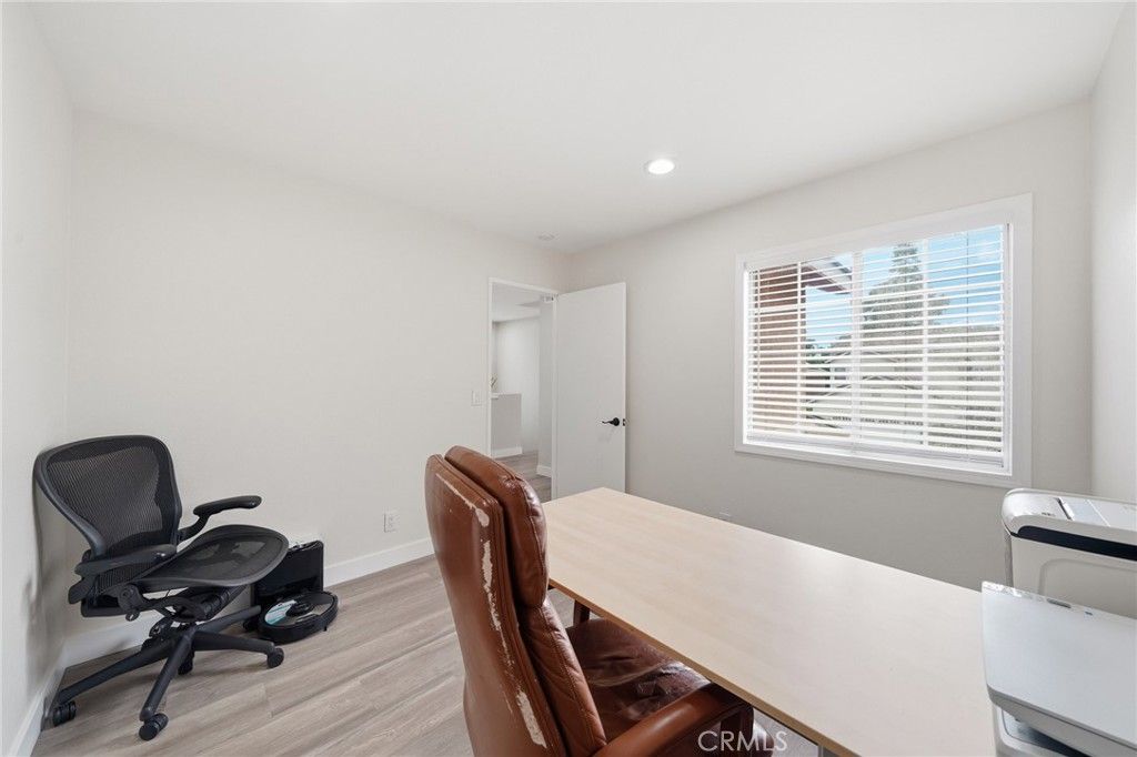 Image 44 of property listing at 875 Bramble, Corona, CA 92878