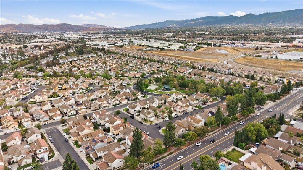 Image 71 of property listing at 875 Bramble, Corona, CA 92878