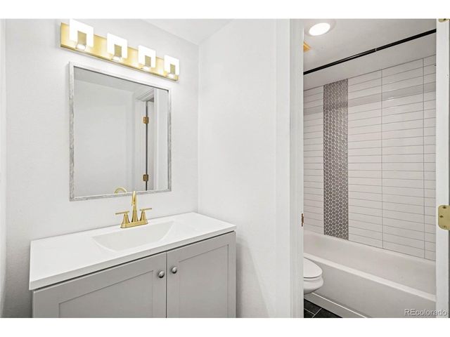 10650 E Tennessee Ave 108, Aurora, CO 80012