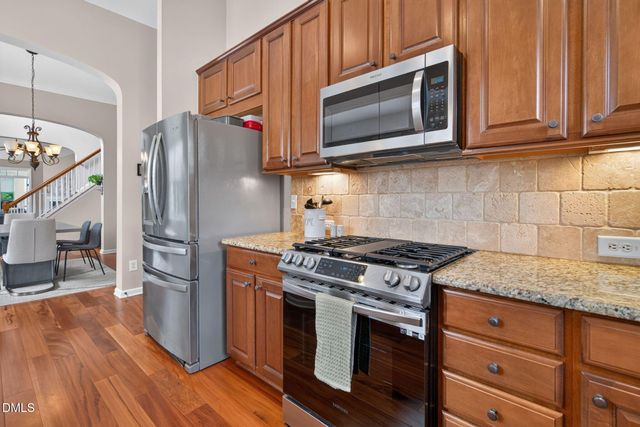 1060 Kingston Grove Drive, Cary, NC 27519