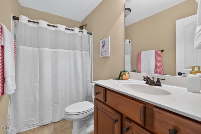 1060 Kingston Grove Drive, Cary, NC 27519