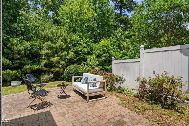 1060 Kingston Grove Drive, Cary, NC 27519