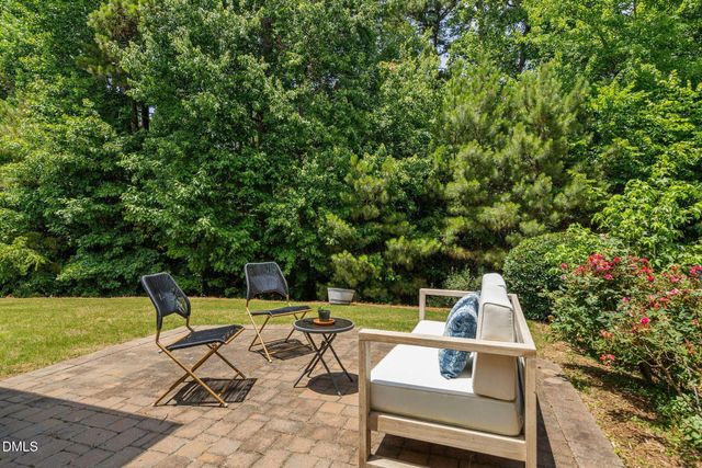 1060 Kingston Grove Drive, Cary, NC 27519