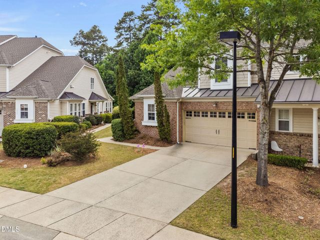 1060 Kingston Grove Drive, Cary, NC 27519