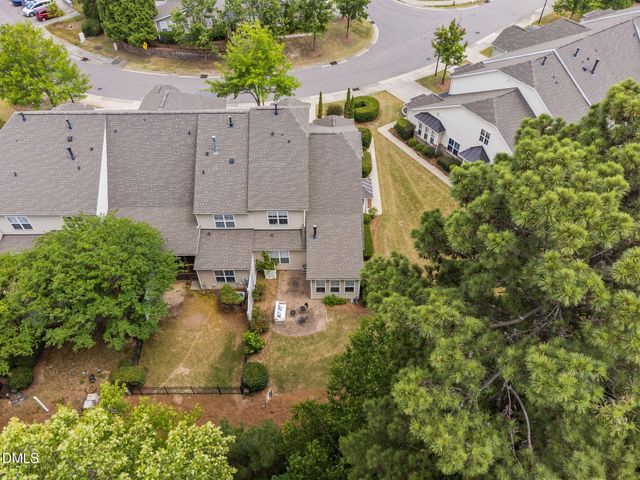 1060 Kingston Grove Drive, Cary, NC 27519